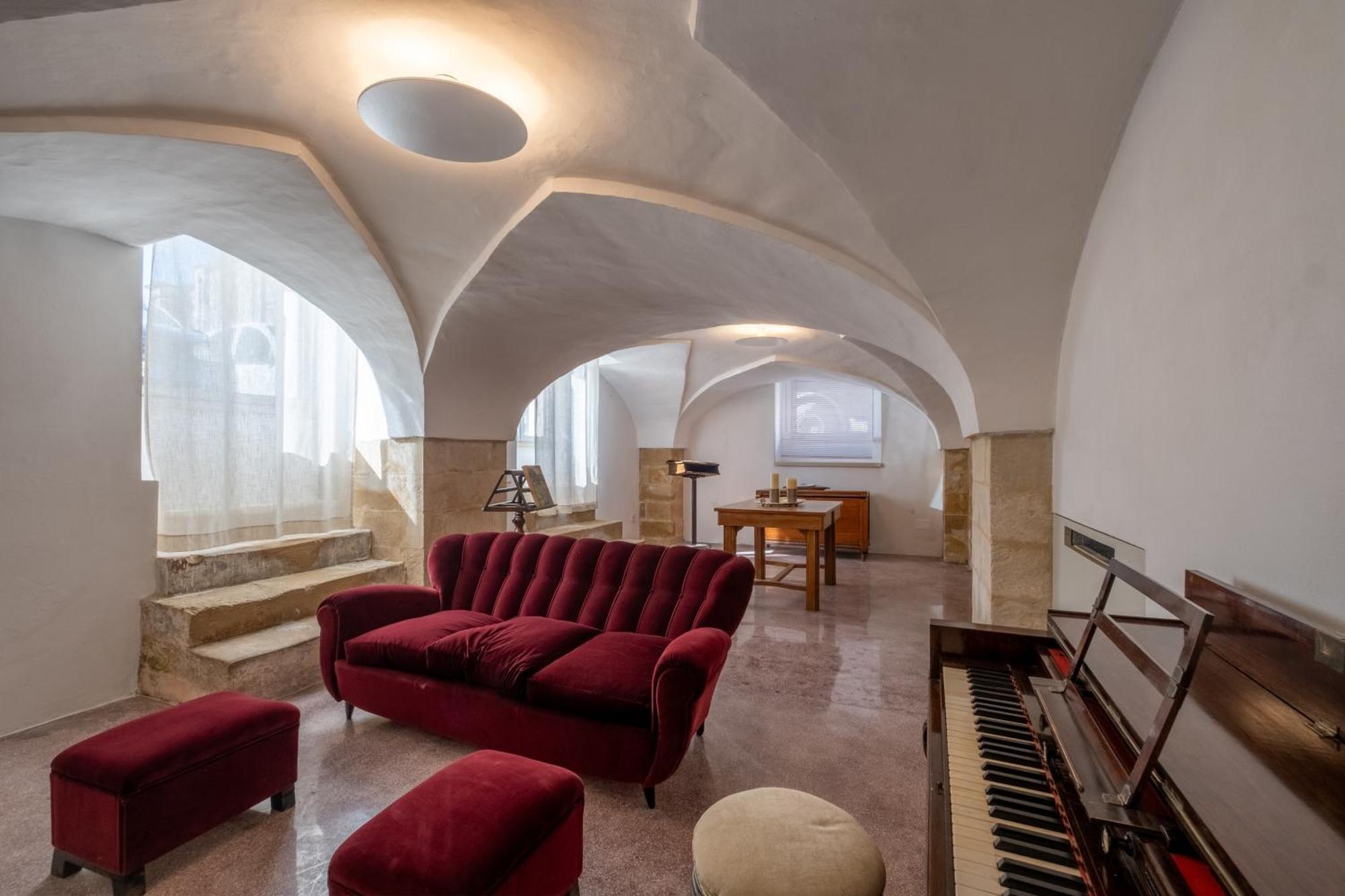 מינרווינו די ל'צה Dimora Del Vescovo Art Boutique Hotel מראה חיצוני תמונה