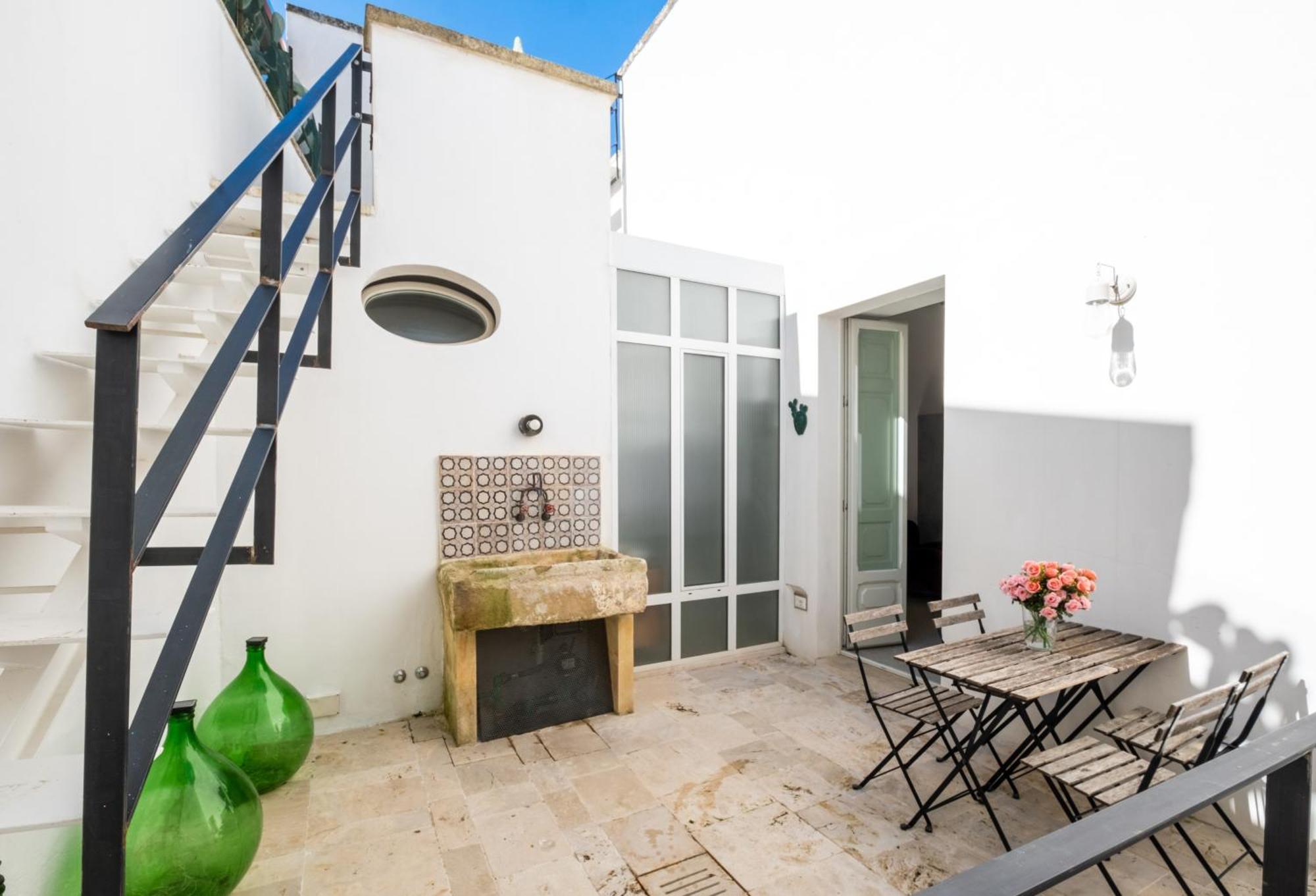 מינרווינו די ל'צה Dimora Del Vescovo Art Boutique Hotel מראה חיצוני תמונה